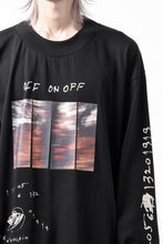 画像をギャラリービューアに読み込む, A.F ARTEFACT THICK-COLLAR BASIC L/S T-SHIRT / TYPE A PRINT (BLACK)