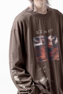 画像をギャラリービューアに読み込む, A.F ARTEFACT THICK-COLLAR BASIC L/S T-SHIRT / TYPE A PRINT (BROWN)