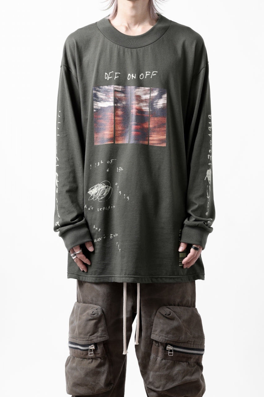 画像をギャラリービューアに読み込む, A.F ARTEFACT THICK-COLLAR BASIC L/S T-SHIRT / TYPE A PRINT (KHAKI)