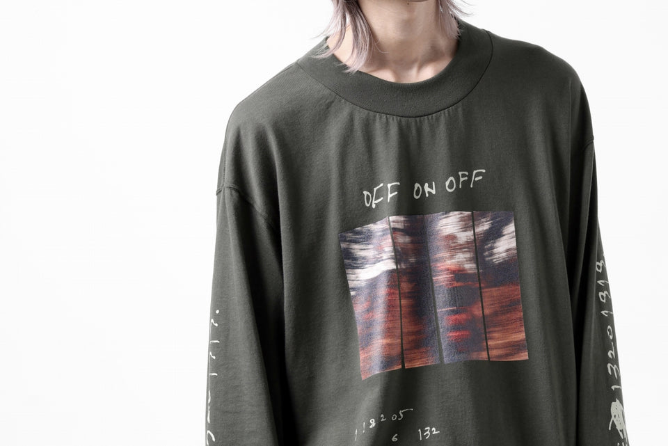 画像をギャラリービューアに読み込む, A.F ARTEFACT THICK-COLLAR BASIC L/S T-SHIRT / TYPE A PRINT (KHAKI)