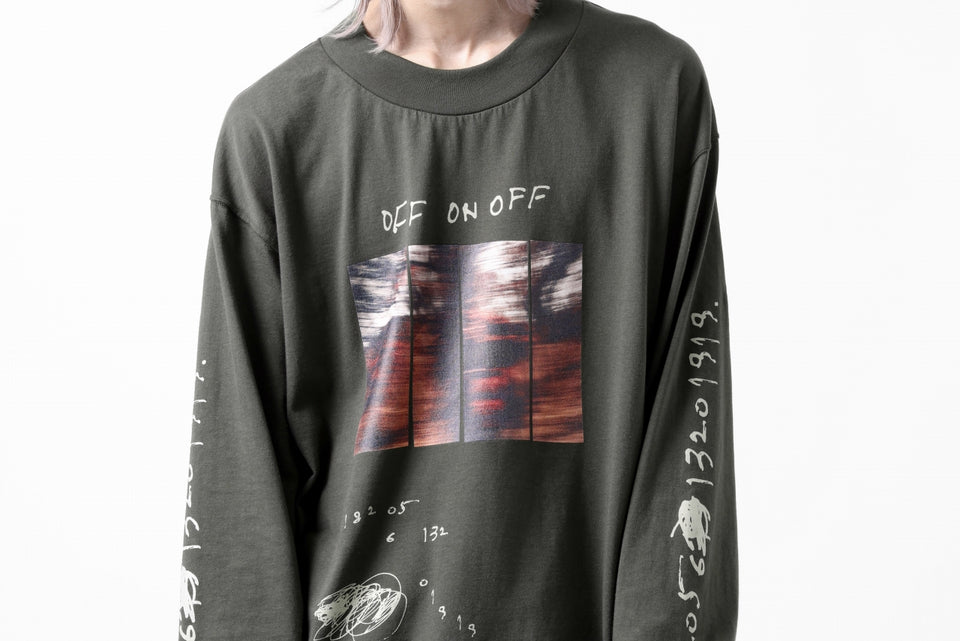 画像をギャラリービューアに読み込む, A.F ARTEFACT THICK-COLLAR BASIC L/S T-SHIRT / TYPE A PRINT (KHAKI)