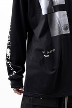 画像をギャラリービューアに読み込む, A.F ARTEFACT THICK-COLLAR BASIC L/S T-SHIRT / TYPE B PRINT (BLACK)
