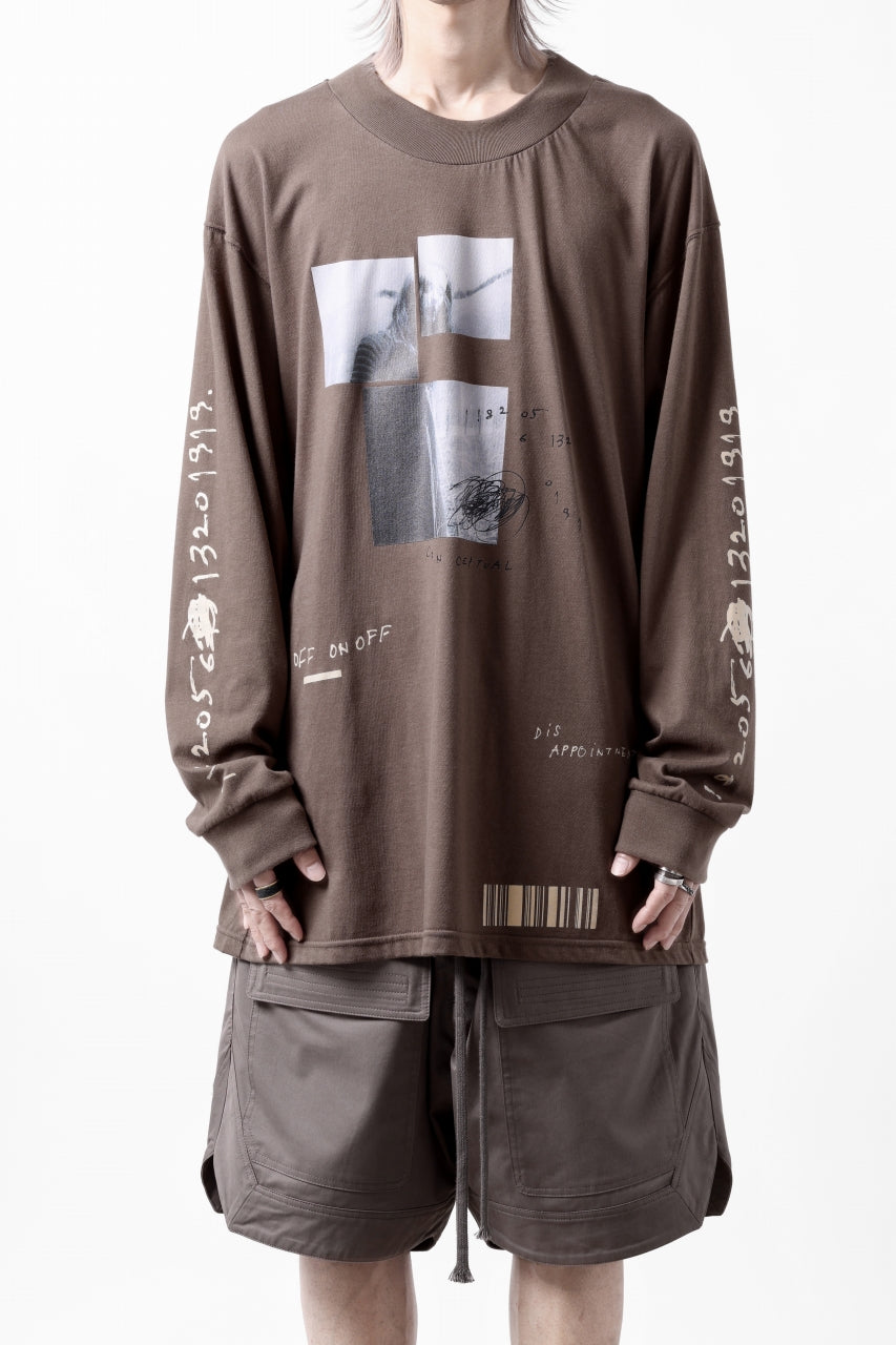 画像をギャラリービューアに読み込む, A.F ARTEFACT THICK-COLLAR BASIC L/S T-SHIRT / TYPE B PRINT (BROWN)