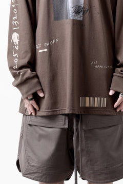 画像をギャラリービューアに読み込む, A.F ARTEFACT THICK-COLLAR BASIC L/S T-SHIRT / TYPE B PRINT (BROWN)