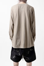 画像をギャラリービューアに読み込む, A.F ARTEFACT THICK-COLLAR BASIC L/S T-SHIRT / TYPE A PRINT (BEIGE)