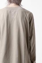 画像をギャラリービューアに読み込む, A.F ARTEFACT THICK-COLLAR BASIC L/S T-SHIRT / TYPE A PRINT (BEIGE)