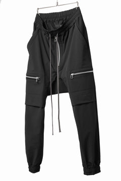 画像をギャラリービューアに読み込む, A.F ARTEFACT FRONT ZIP SARROUEL EASY PANTS / STRETCH NYLON (BLACK)