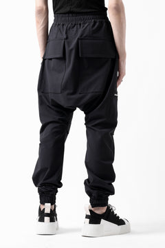 画像をギャラリービューアに読み込む, A.F ARTEFACT FRONT ZIP SARROUEL EASY PANTS / STRETCH NYLON (BLACK)