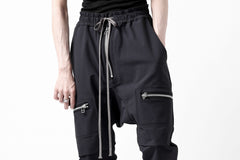 画像をギャラリービューアに読み込む, A.F ARTEFACT FRONT ZIP SARROUEL EASY PANTS / STRETCH NYLON (BLACK)
