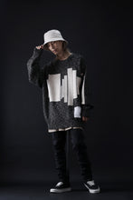 画像をギャラリービューアに読み込む, A.F ARTEFACT GEO PATTERN KNIT TOPS (GREY x BEIGE)