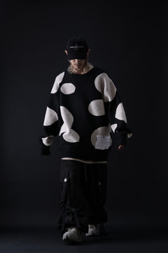 画像をギャラリービューアに読み込む, A.F ARTEFACT POLKA PATTERN KNIT TOPS (BLACK x BEIGE)