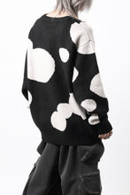 画像をギャラリービューアに読み込む, A.F ARTEFACT POLKA PATTERN KNIT TOPS (BLACK x BEIGE)