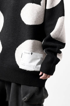 画像をギャラリービューアに読み込む, A.F ARTEFACT POLKA PATTERN KNIT TOPS (BLACK x BEIGE)
