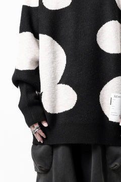 画像をギャラリービューアに読み込む, A.F ARTEFACT POLKA PATTERN KNIT TOPS (BLACK x BEIGE)
