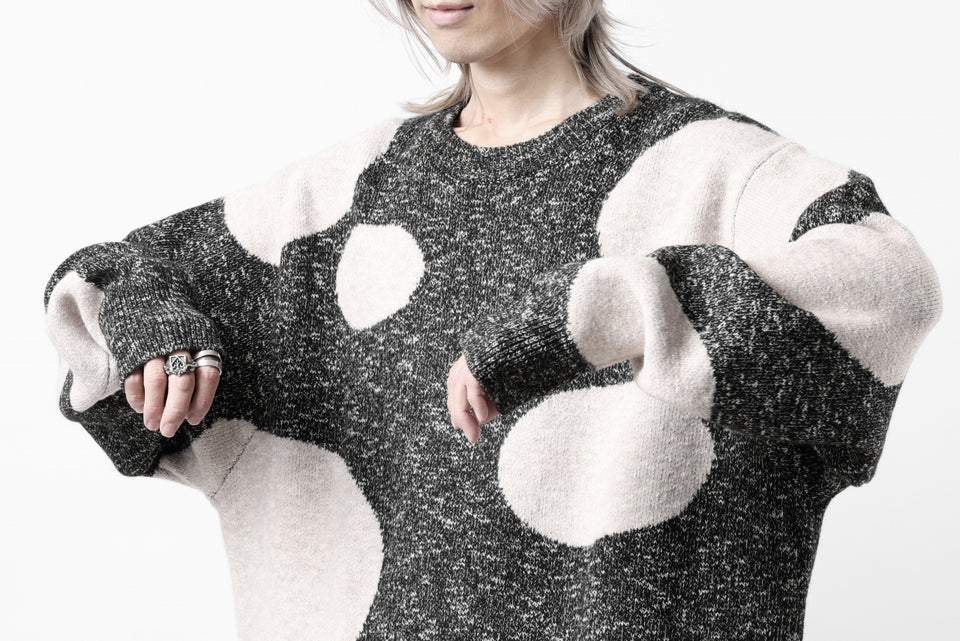 画像をギャラリービューアに読み込む, A.F ARTEFACT POLKA PATTERN KNIT TOPS (GREY x BEIGE)