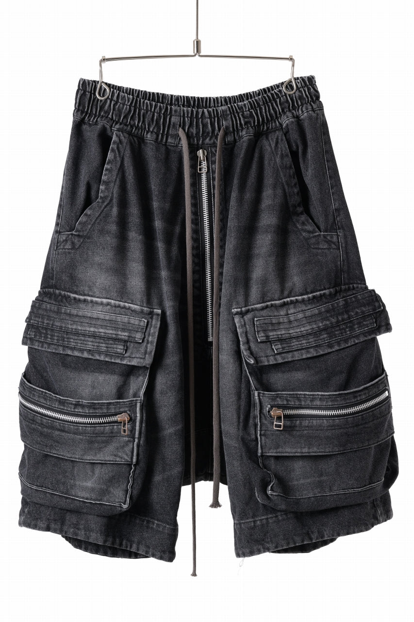 Load image into Gallery viewer, A.F ARTEFACT LOWCROTCH MILITARY WIDE SHORTS / FADED AGEING DENIM (BLACK)