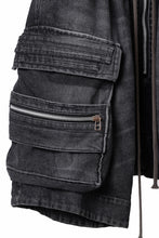 画像をギャラリービューアに読み込む, A.F ARTEFACT LOWCROTCH MILITARY WIDE SHORTS / FADED AGING DENIM (BLACK)