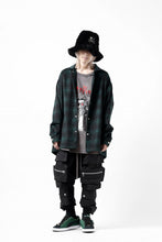 画像をギャラリービューアに読み込む, A.F ARTEFACT SNAPPED OVER SHIRT / OMBRE FLANNEL (BLACK x KHAKI)