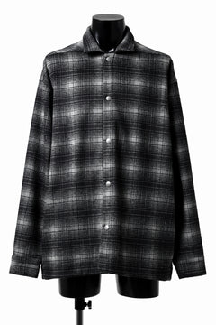 画像をギャラリービューアに読み込む, A.F ARTEFACT SNAPPED OVER SHIRT / OMBRE FLANNEL (BLACK x WHITE)