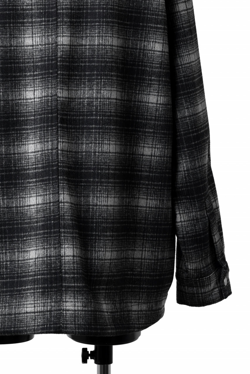 画像をギャラリービューアに読み込む, A.F ARTEFACT SNAPPED OVER SHIRT / OMBRE FLANNEL (BLACK x WHITE)