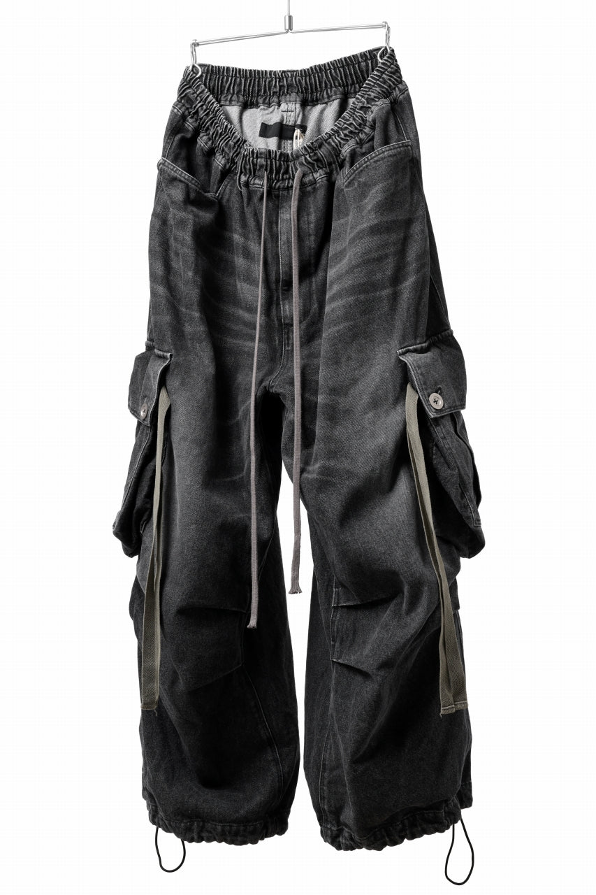 画像をギャラリービューアに読み込む, A.F ARTEFACT EXTREME WIDE CARGO PANTS / FADED AGING DENIM (VINTAGE BLACK)
