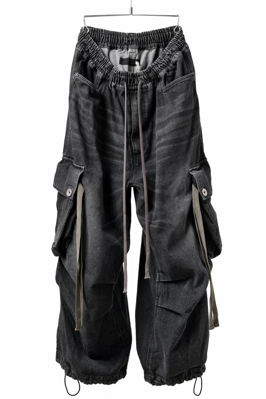 画像をギャラリービューアに読み込む, A.F ARTEFACT EXTREME WIDE CARGO PANTS / FADED AGING DENIM (VINTAGE BLACK)