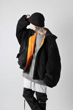 Load image into Gallery viewer, A.F ARTEFACT MA-1 HOODIE JACKET / TEDDY BOA FLEECE (BLACK)
