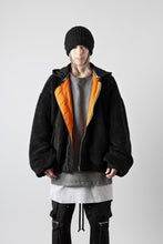 Load image into Gallery viewer, A.F ARTEFACT MA-1 HOODIE JACKET / TEDDY BOA FLEECE (BLACK)
