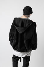 Load image into Gallery viewer, A.F ARTEFACT MA-1 HOODIE JACKET / TEDDY BOA FLEECE (BLACK)