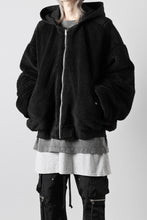 Load image into Gallery viewer, A.F ARTEFACT MA-1 HOODIE JACKET / TEDDY BOA FLEECE (BLACK)