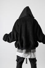Load image into Gallery viewer, A.F ARTEFACT MA-1 HOODIE JACKET / TEDDY BOA FLEECE (BLACK)