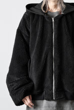 Load image into Gallery viewer, A.F ARTEFACT MA-1 HOODIE JACKET / TEDDY BOA FLEECE (BLACK)