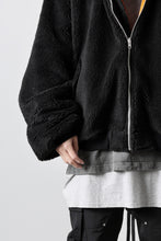Load image into Gallery viewer, A.F ARTEFACT MA-1 HOODIE JACKET / TEDDY BOA FLEECE (BLACK)