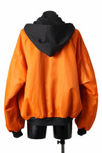 Load image into Gallery viewer, A.F ARTEFACT MA-1 HOODIE JACKET / TEDDY BOA FLEECE (BLACK)