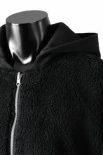 Load image into Gallery viewer, A.F ARTEFACT MA-1 HOODIE JACKET / TEDDY BOA FLEECE (BLACK)
