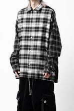 画像をギャラリービューアに読み込む, A.F ARTEFACT SNAPPED OVER SHIRT / CHECK x CORDUROY COMBI (BLACK)