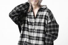 画像をギャラリービューアに読み込む, A.F ARTEFACT SNAPPED OVER SHIRT / CHECK x CORDUROY COMBI (BLACK)