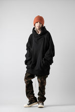 画像をギャラリービューアに読み込む, A.F ARTEFACT RANDOM TUCK EMBROIDERY SWEAT HOODIE (BLACK)