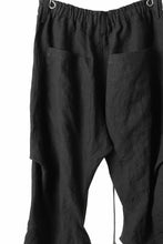 画像をギャラリービューアに読み込む, A.F ARTEFACT TUCK VOLUME BAGGY PANTS / ORGANIC LINEN (BLACK)