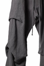 画像をギャラリービューアに読み込む, A.F ARTEFACT TUCK VOLUME BAGGY PANTS / ORGANIC LINEN (GREY)