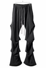 画像をギャラリービューアに読み込む, A.F ARTEFACT TUCK VOLUME BAGGY PANTS / COTTON-TERRY (BLACK)