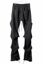 画像をギャラリービューアに読み込む, A.F ARTEFACT TUCK VOLUME BAGGY PANTS / COTTON-TERRY (BLACK)