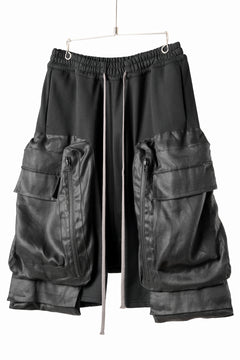 画像をギャラリービューアに読み込む, A.F ARTEFACT COMBINED DROPCROTCH CARGO SHORTS (BLACK)