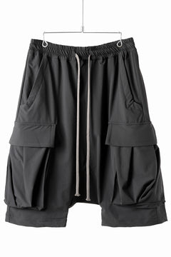 画像をギャラリービューアに読み込む, A.F ARTEFACT SARROUEL CARGO SHORTS / TECH-SMOOTH (BLACK)