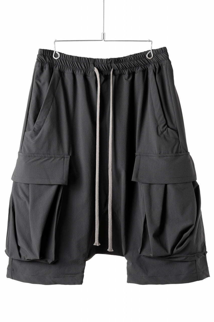 画像をギャラリービューアに読み込む, A.F ARTEFACT SARROUEL CARGO SHORTS / TECH-SMOOTH (BLACK)