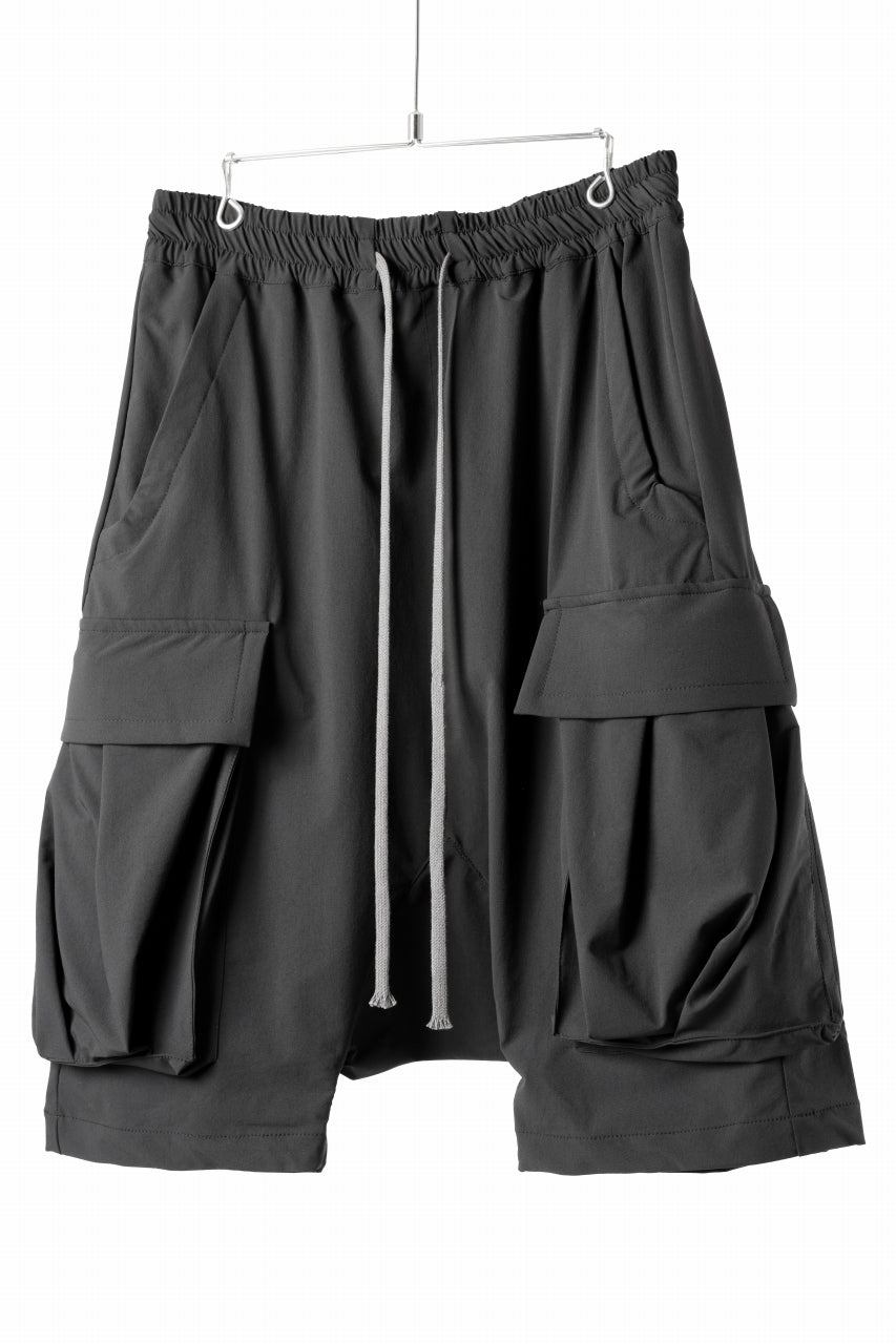 画像をギャラリービューアに読み込む, A.F ARTEFACT SARROUEL CARGO SHORTS / TECH-SMOOTH (BLACK)