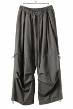 画像をギャラリービューアに読み込む, A.F ARTEFACT STRING-SQUEEZING WIDE PANTS / COTTON LINEN TWILL (KHAKI)