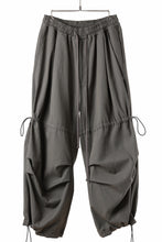 画像をギャラリービューアに読み込む, A.F ARTEFACT STRING-SQUEEZING WIDE PANTS / COTTON LINEN TWILL (KHAKI)