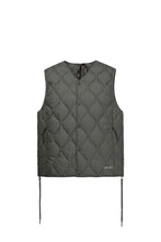画像をギャラリービューアに読み込む, F/CE. x TAION® PACKABLE INNER DOWN VEST (OLIVE GRAY)