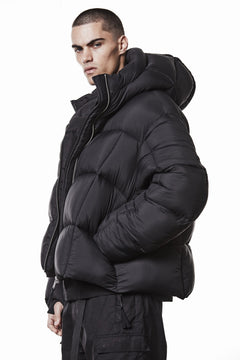 Load image into Gallery viewer, thom/krom BIG HOODIE OVERSIZED JACKET / WARM PUFFER (BLACK)